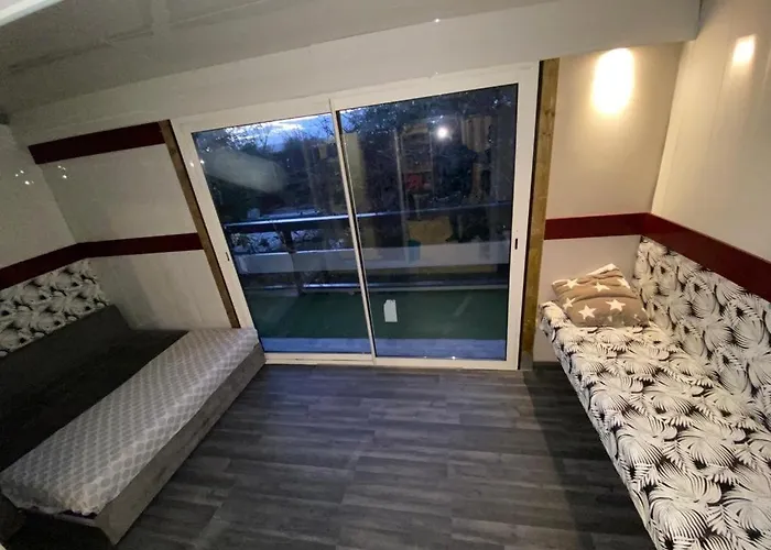 Miranda Апартаменты Дижон